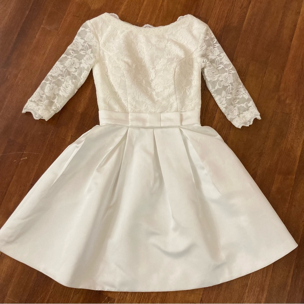 Mini classic babydoll  wedding dress beach court house  NWT Twiggy